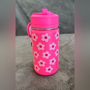NWT 14 oz Life is Good Raspberry Pink Daisy Water Bottle